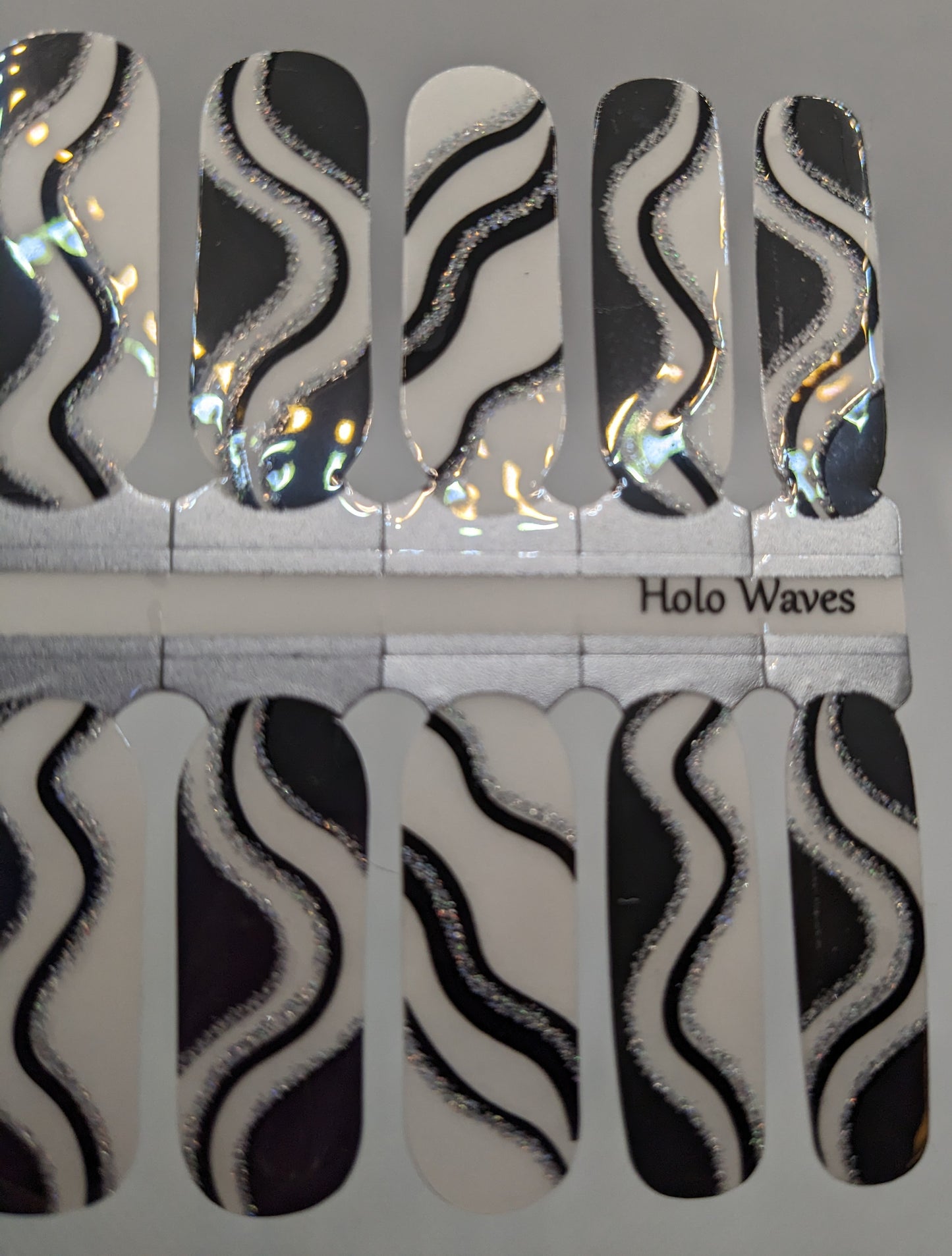 Holo Waves