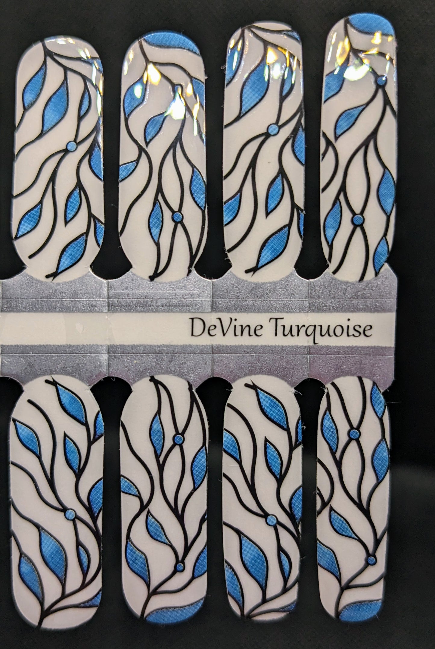 DeVine Turquoise